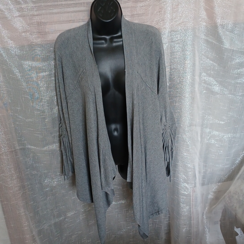 Cupio Light Grey Open Front Draped Cardigan Size L